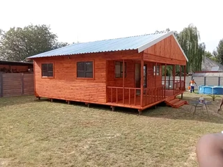 6x8m 7x8m 6x7m 7x7m log homes for sale