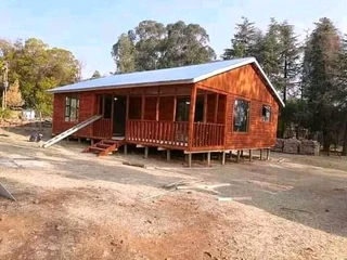 Wendyhouse andlog homes