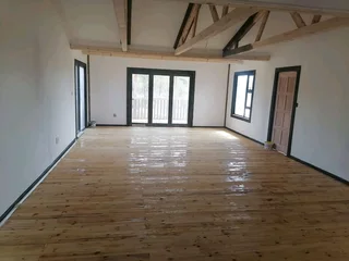 Wendyhouse and log cabin