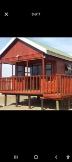 Wendyhouse and log cabin