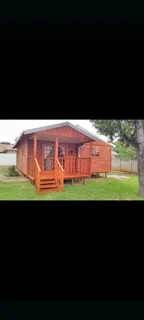 Wendy&#39;s and log homes