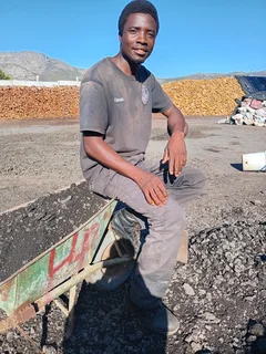 Malawian boy l am looking for a job