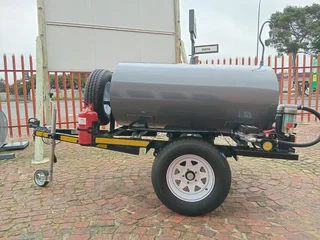 1000 Liter (UN-BRAKED) Mild Steel Diesel Bowser/ Fuel Trailer/ Mini Tanker