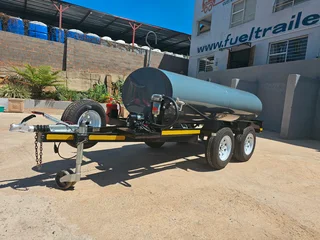 3000 Liter Diesel Bowser/ Fuel Trailer/ Mini Tanker