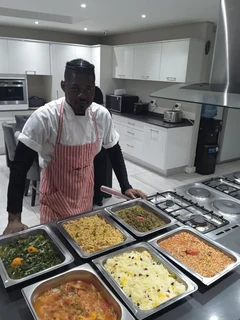 CHARLES, AM A QUALIFIED CHEF LOOKING FOR A CHEF JOB