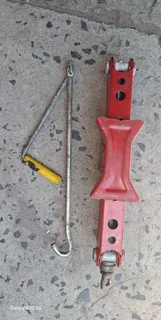 Car Jack for Sale