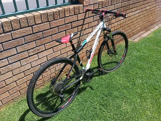 Rapid Pro Series Sport Mountain Bicycle