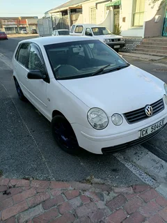Vw polo 1.6i bah 2005 model