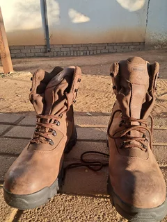 wolverine waterproof hard boots