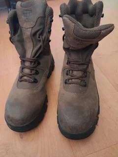 wolverine waterproof hard boots
