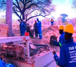 Unlock Your Skills: 2 Courses &#43; Free Bonus or R1000 Savings