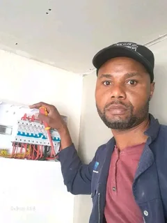 Hi I&#39;m Electrician, I&#39;m looking for the clients to offer me some work