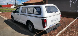 ISUZU KB250 DIESEL 2010MODEL