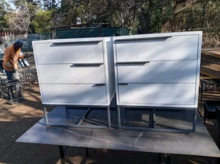 Pedestals, Night stands side tables