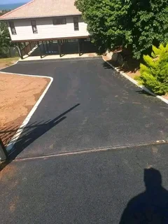 Tarmac driveways&#43; Paving