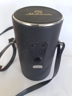 MAKINON MC SKYLIGHT, 55mm, MACRO 1:7, ZOOM 1:4.5 in excellent condition. With rigid carrier bag.