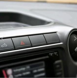 VW Amarok Dashboard Switch