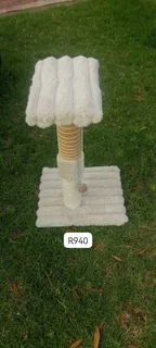 Cats scraching posts