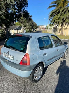 Renault clio