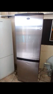 WHIRLPOOL STAINLESS STEEL FRIDGE/FREEZER