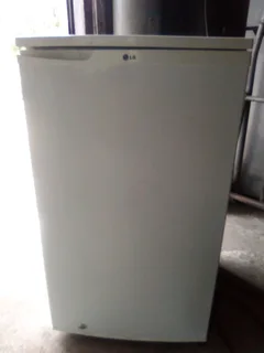 Lg Bar Fridge With Freezer Compartment No Deposit Required
