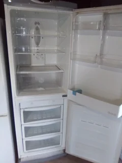 LG FROST FREE FRIDGE/FREEZER