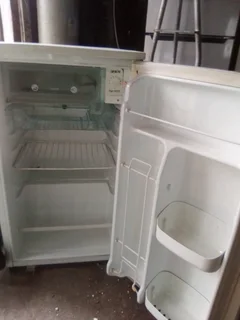 LG BAR FRIDGE WITH FREEZER COMPARTMENT NO DEPOSIT REQUIRED
