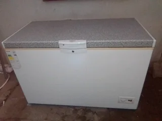 Huge White Deep Freezer Multi Mode No Deposit Required