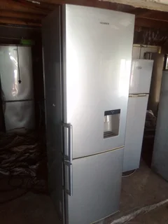 Samsung frost free fridge freezer