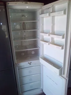 LG FROST FREE fridge freezer