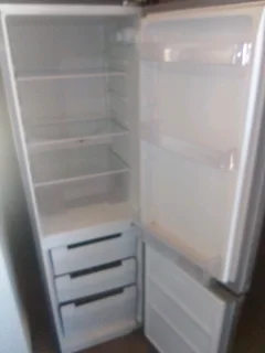 KIC METALLIC FRIDGE FREEZER