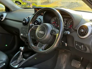 Audi A1 2011 1.4tfsi