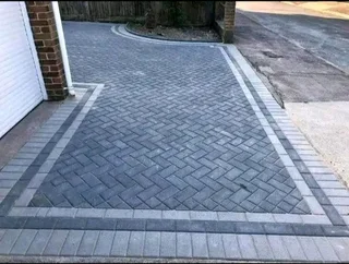 Paving bricks