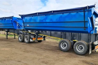 SIDE TIPPER TRAILERS AND TRUCKS FOR HIRE