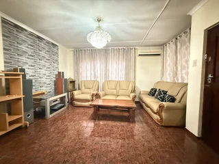 REDUCED!!! 3 bedroom house for sale in Centenary Park, Phoenix