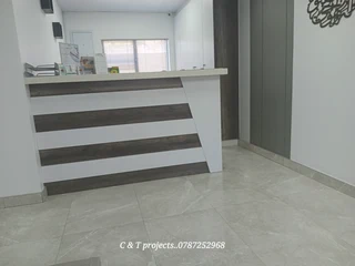 SKILLED, COMPETENT,  PROFESSIONAL AND EXPERIENCED CARPENTER.