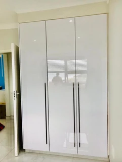 PROFESSIONAL,  EXPERIENCED,  SKILLED AND COMPETENT CARPENTER.