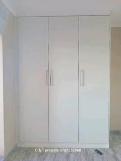 PROFESSIONAL,  EXPERIENCED,  SKILLED  AND COMPETENT CARPENTER.