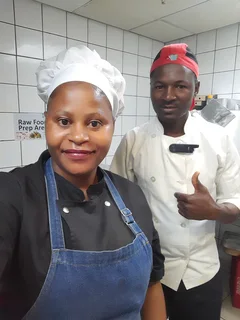 I&#39;m looking for a  job as a chef, who can  cook breakfast, lunch and dinner