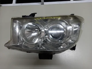 Toyota Fortuner LHS Xenon Headlight (2008 - 2012)