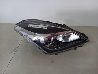 Toyota Starlet RHS Xenon Headlight (2019 - 2021)