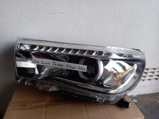 Toyota Hilux GD6 LHS LED Xenon Headlight (2016 - 2020)