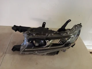 Toyota Prado LHS LED Xenon Headlight (2018 - 2022)