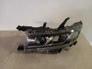 Toyota Prado LHS LED Xenon Headlight (2018 - 2022)