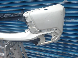 Mitsubishi Pajero Front Bumper (2018 - 2021)