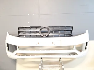 VW Amarok Front Bumper &amp; Grille (2018 - 2021)