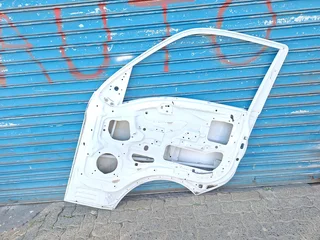 Hyundai H100 RHS Front Door (2012 - 2020)