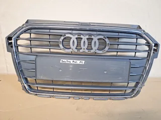 Audi A4 B8 Facelift Front Grille (2013 - 2016)