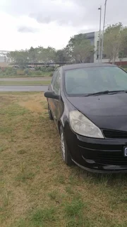 Renault Clio 2008.   R30 000
