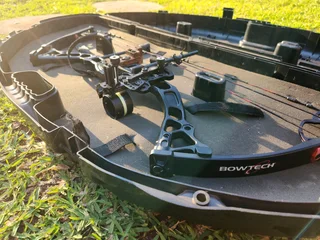 Bowtech Fuel compound bow